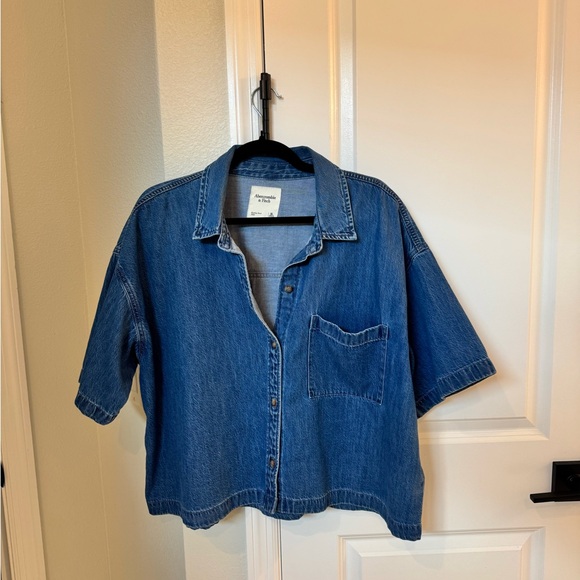Abercrombie & Fitch Tops - Abercrombie & Fitch Light Blue Denim Shirt
